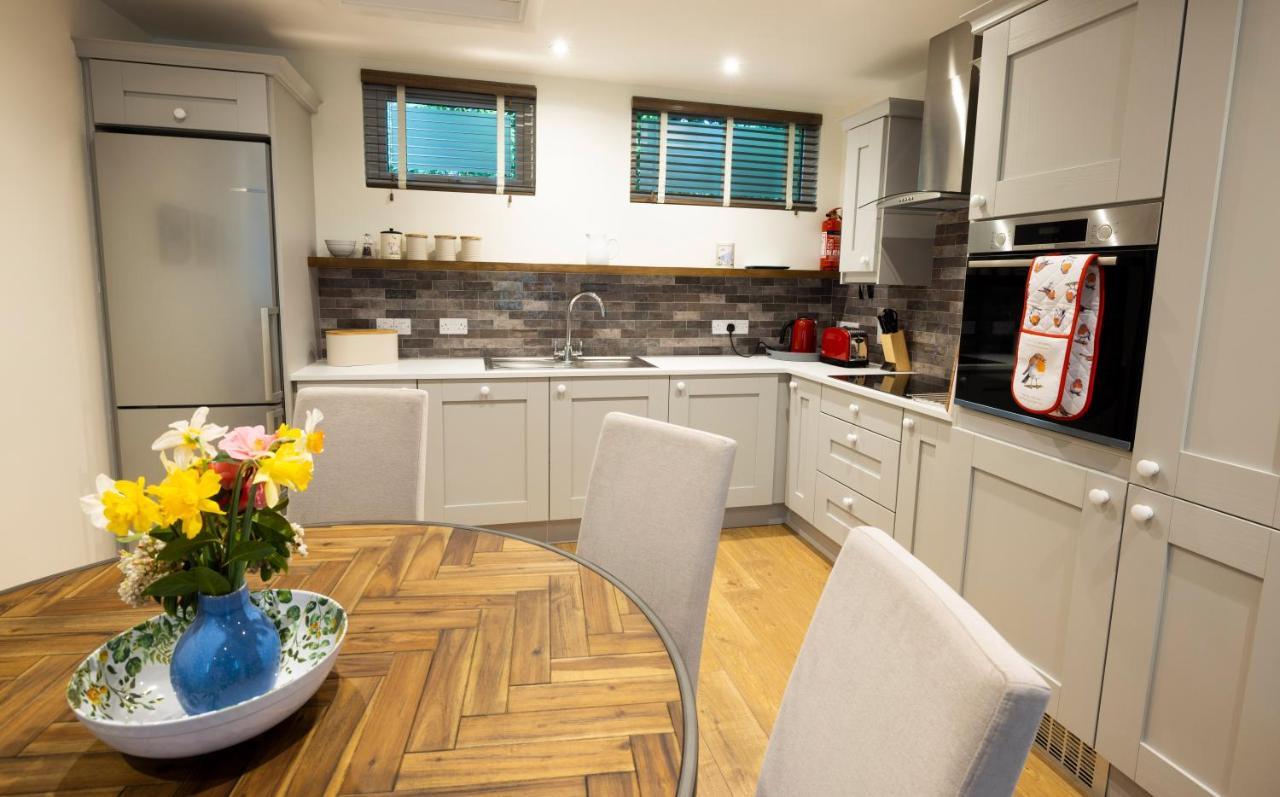 קורק Ballylickey House And Garden Lodges מראה חיצוני תמונה